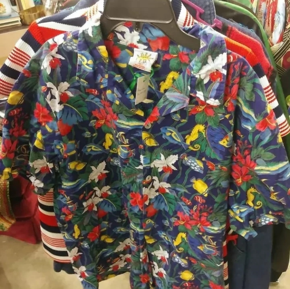 90s Tropical & Ocean Button Up (🔥🤑4/6🤑🔥)